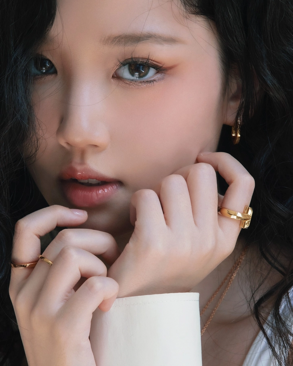 Tải hình nền gái 2k5 dễ thương, miễn phí và chất lượng cao