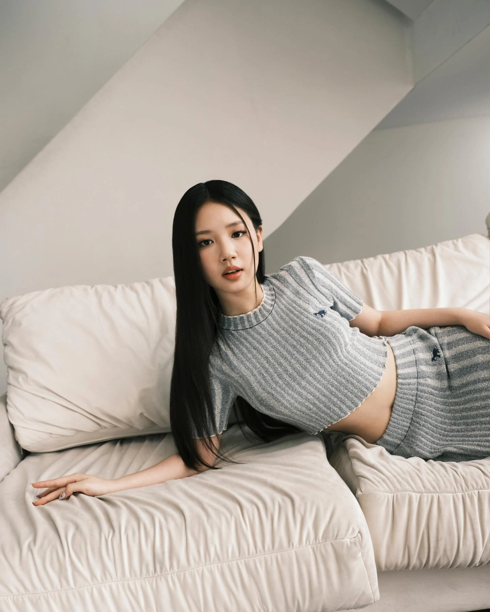 Visual ngọt ngào và tươi trẻ của Amee cuốn hút người nhìn