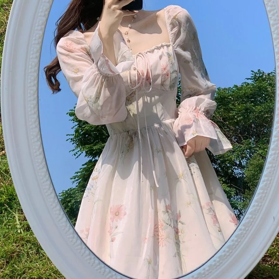 Hình nền gái che mặt sang chảnh cho desktop