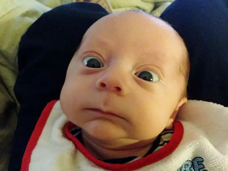 Từ khóa không thể bỏ qua meme em bé cute hài hước
