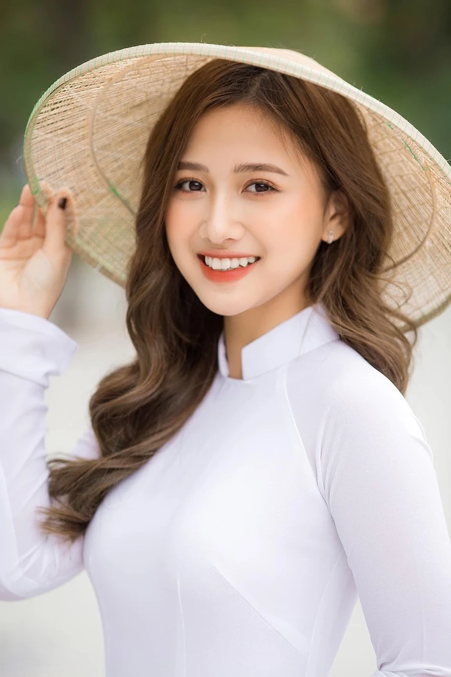 Đẹp bí ẩn với avatar ảnh gái xinh che mặt