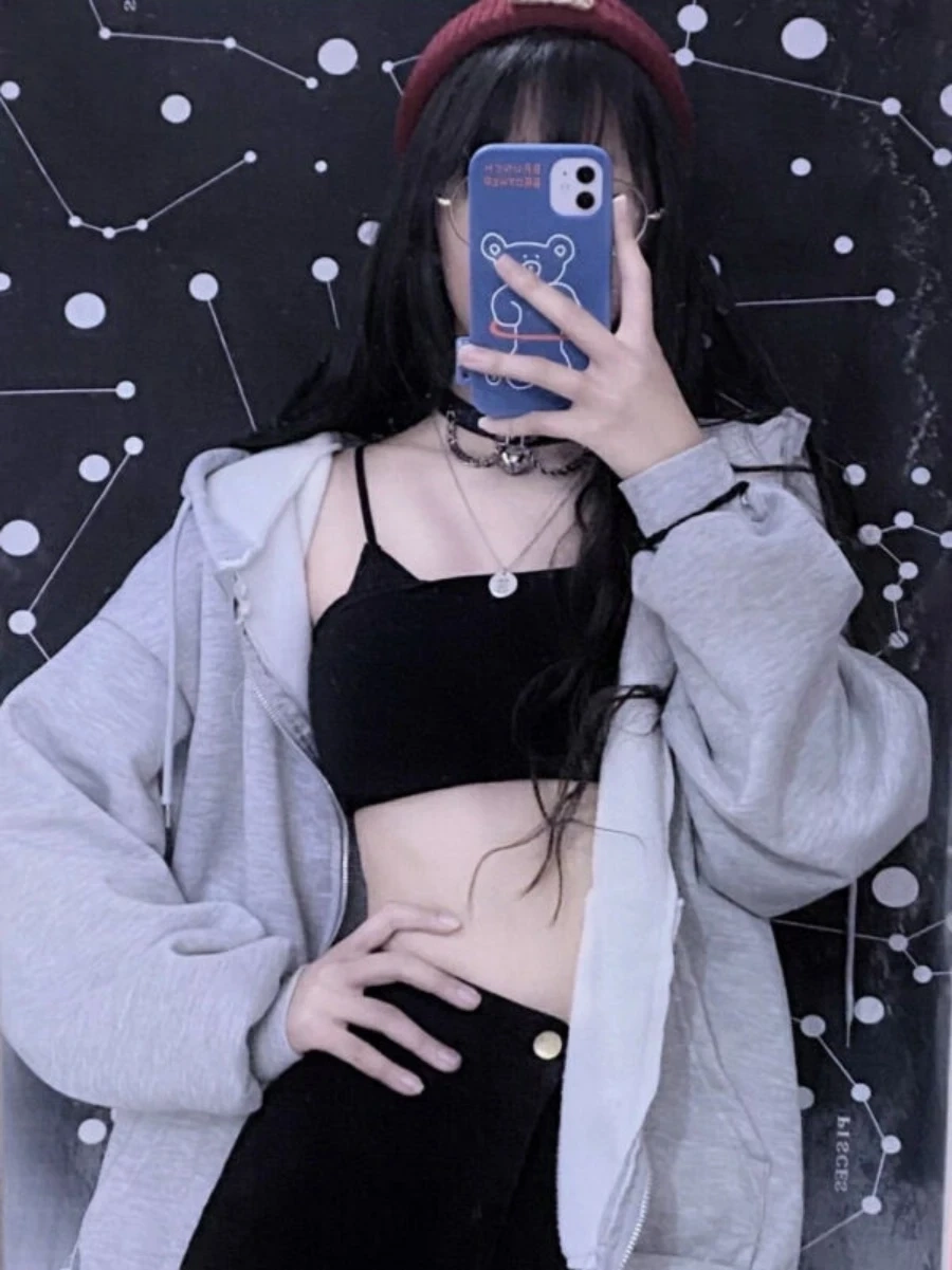 Ảnh gái xinh tóc ngang vai 2k3 che mặt cực chất cho bạn tham khảo