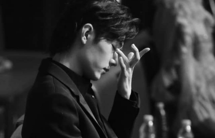 Tìm avatar ảnh buồn cho khoảnh khắc lẻ loi