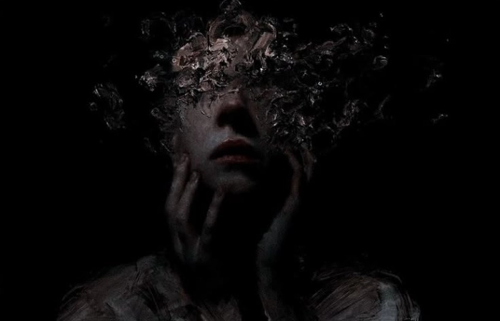 Khám phá avatar tâm trạng nữ khi buồn