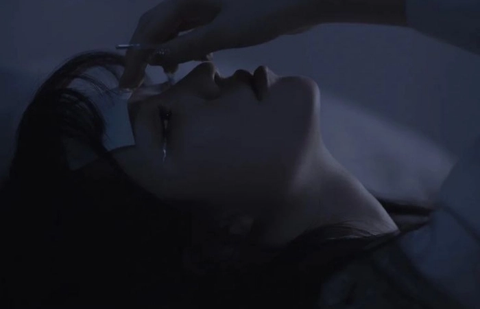 Khám phá avatar ảnh thằng hề buồn đầy tâm trạng