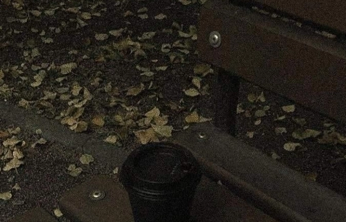 Cập nhật ảnh đai diện buồn để chia sẻ tâm trạng