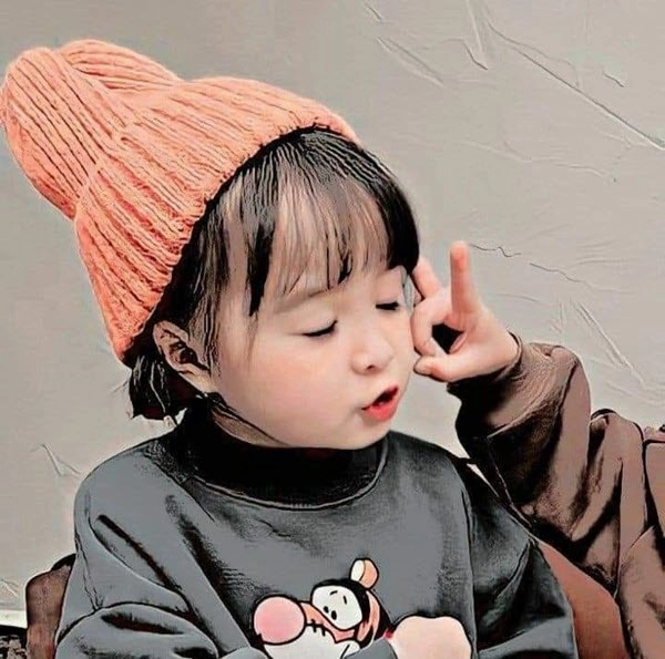 Tìm ngay avatar em bé khóc cực lạ