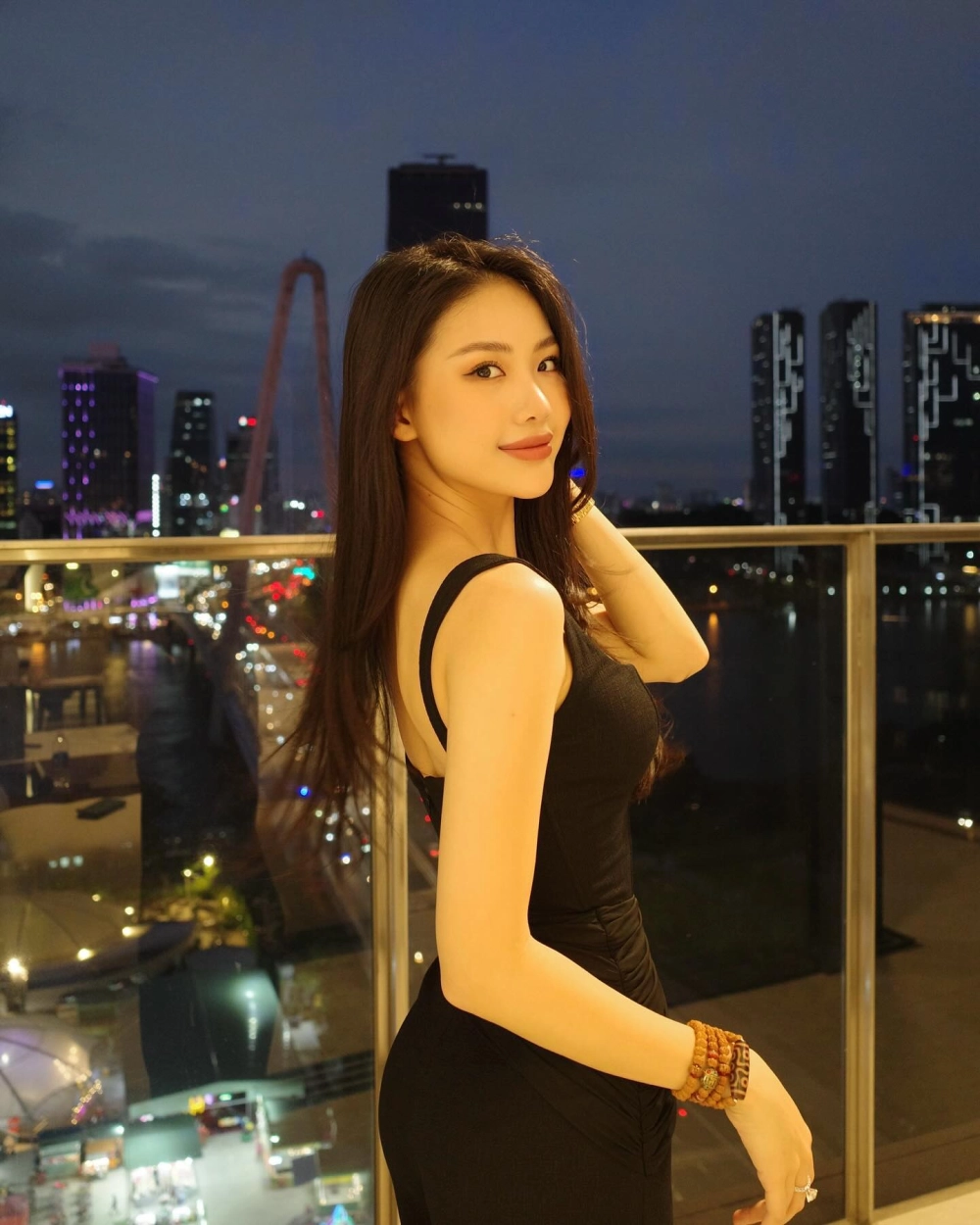 Hình ảnh trên sân khấu khi Bùi Quỳnh Hoa top mấy thế giới