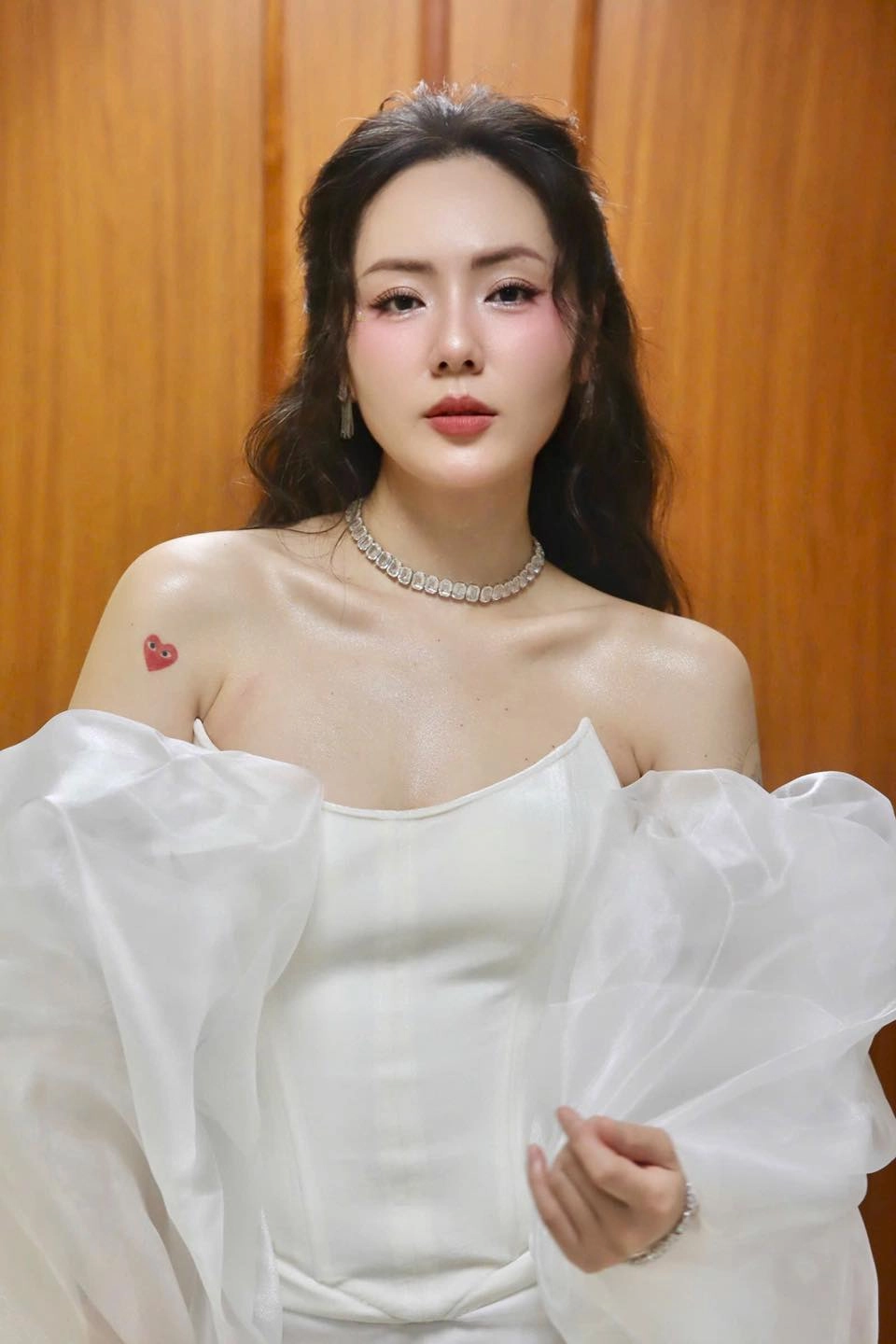 Tươi trẻ rạng rỡ với ảnh gái xinh 2011