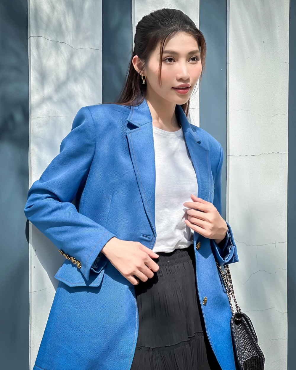 Ảnh tạo hình khiến ai cũng hỏi Chế Nguyễn Quỳnh Châu đóng phim gì