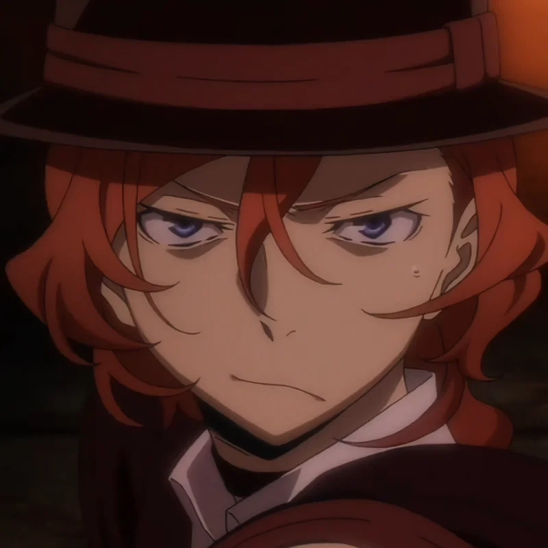 Nakahara Chuuya mạnh mẽ và quyến rũ khó cưỡng