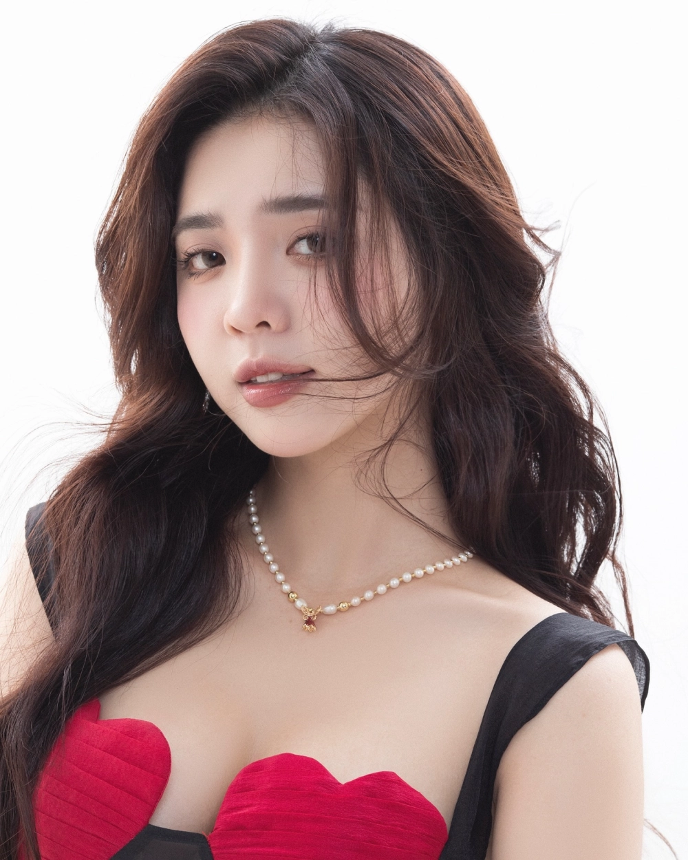 Phong cách cá tính trong loạt ảnh Cindy La