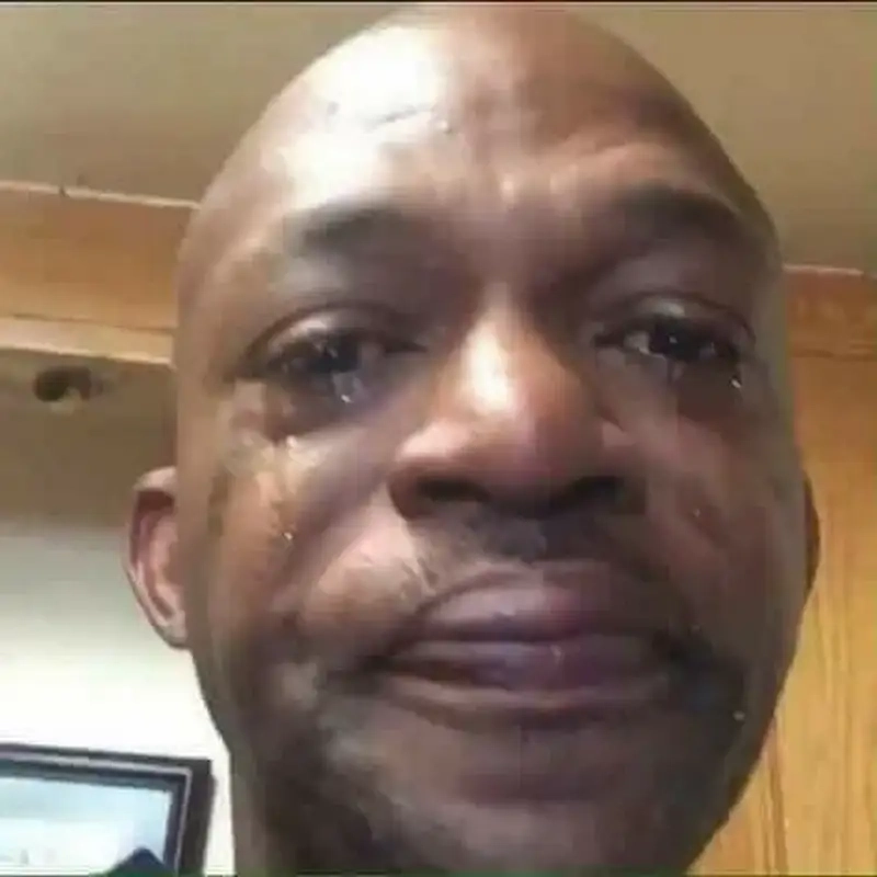 Cười ra nước mắt với smile cry meme hot nhất hiện nay