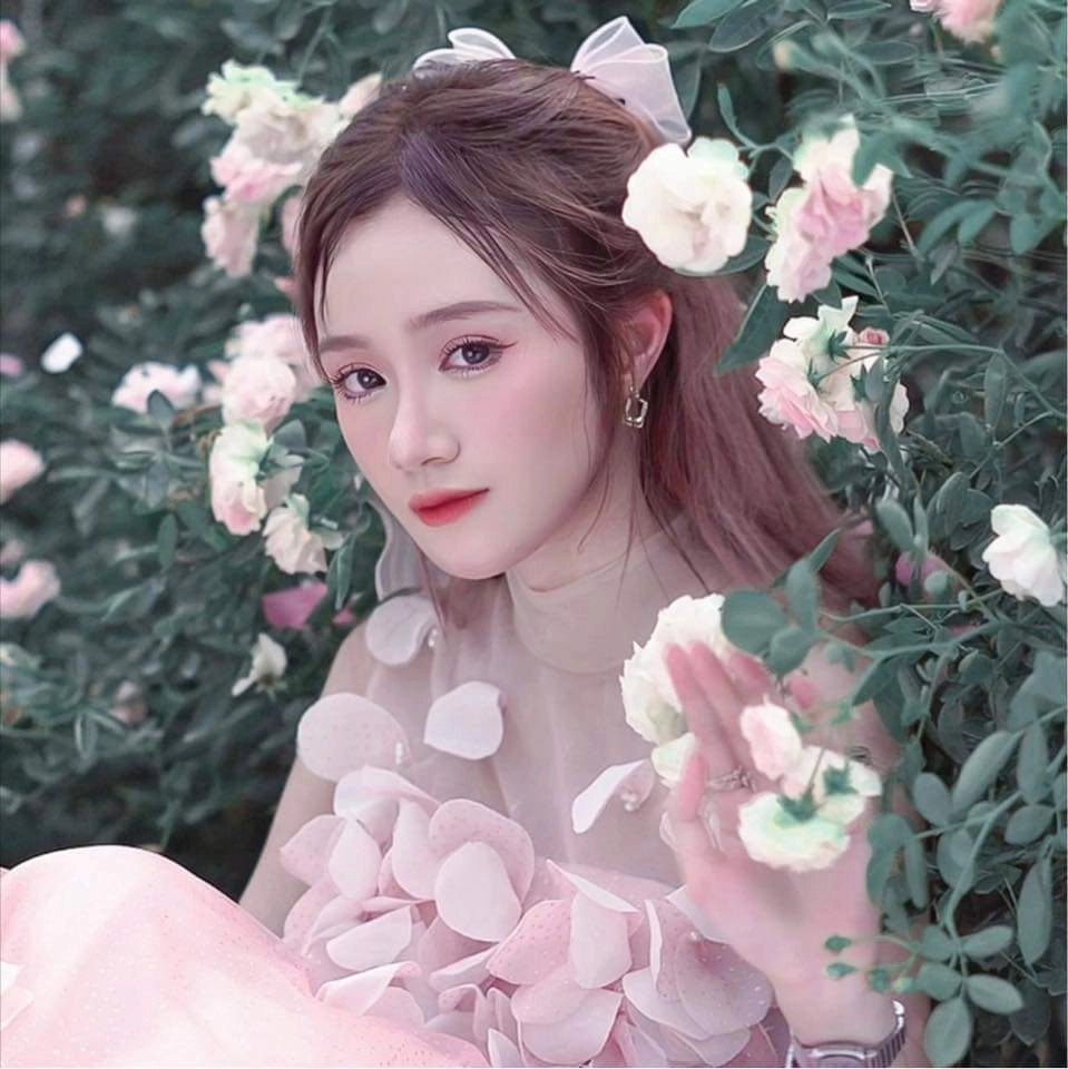 Ảnh gái cute tóc ngắn đáng yêu và tươi mới