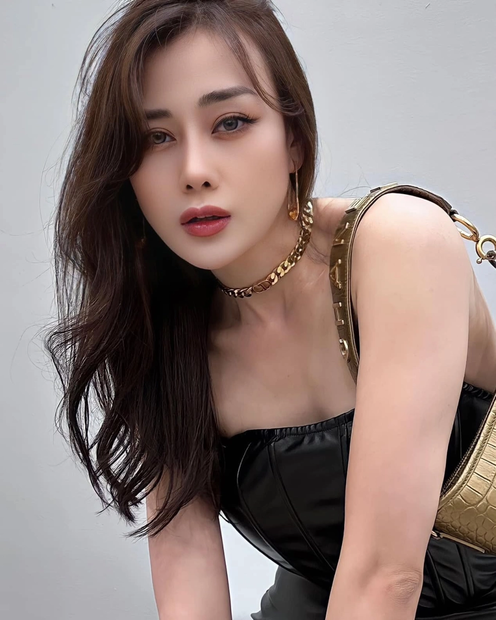 Chọn ngay ảnh gái đẹp 4k châu Á đầy nét thanh tú