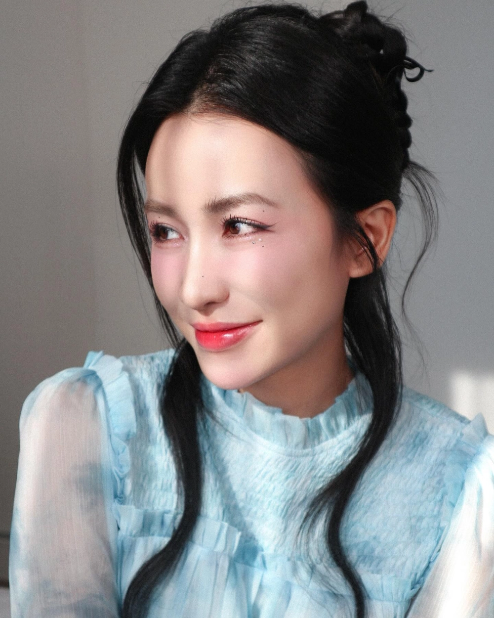 Ảnh kỷ niệm đầy cá tính từ thời DJ Trang Moon 2015