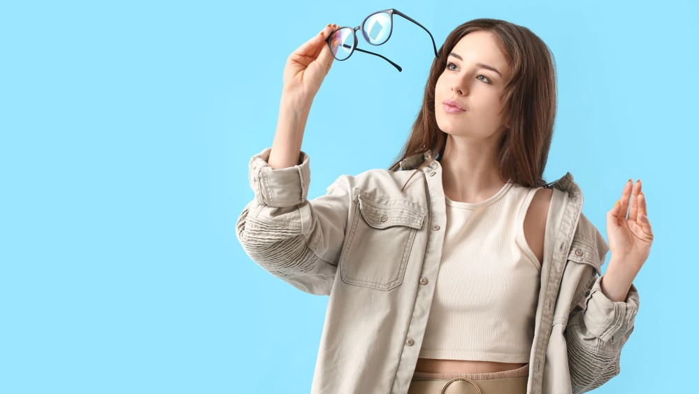 Đáng yêu mê mẩn với ảnh gái xinh k5 đeo kính