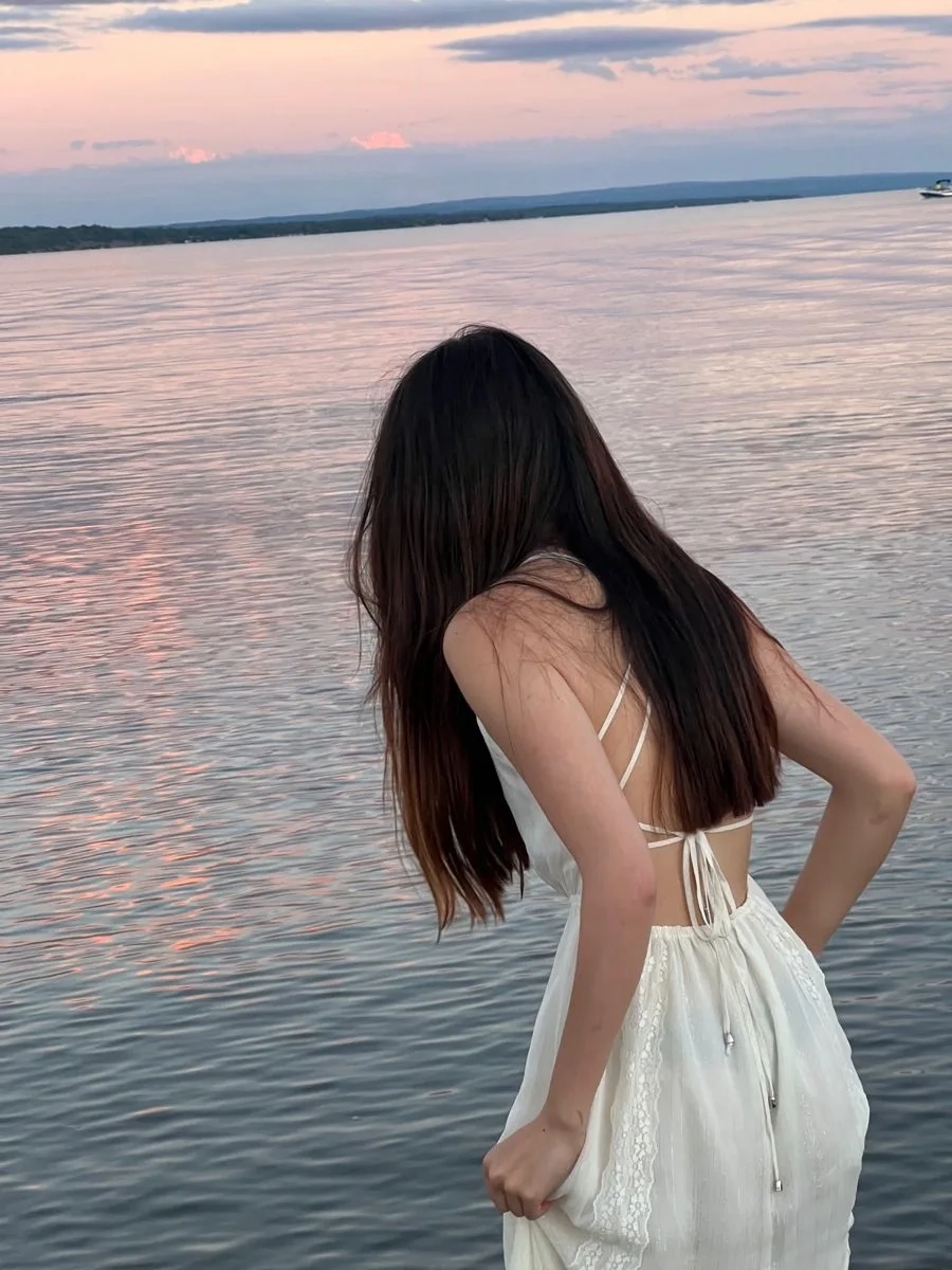 Hình nét đẹp ẩn mình của ảnh cô gái che mặt thanh thoát