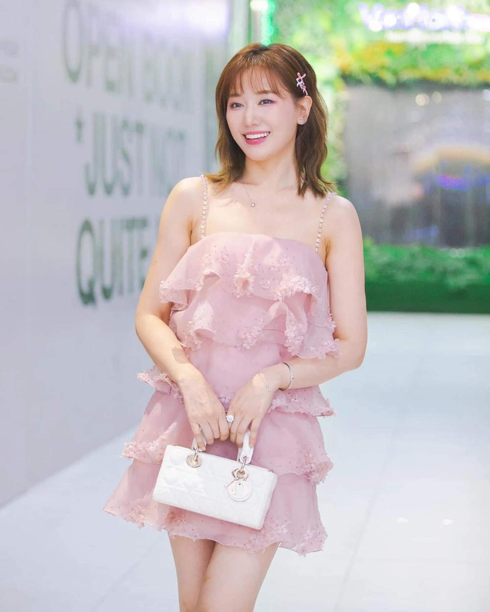 Đừng bỏ lỡ Avatar cô gái đẹp đầy cuốn hút và cá tính