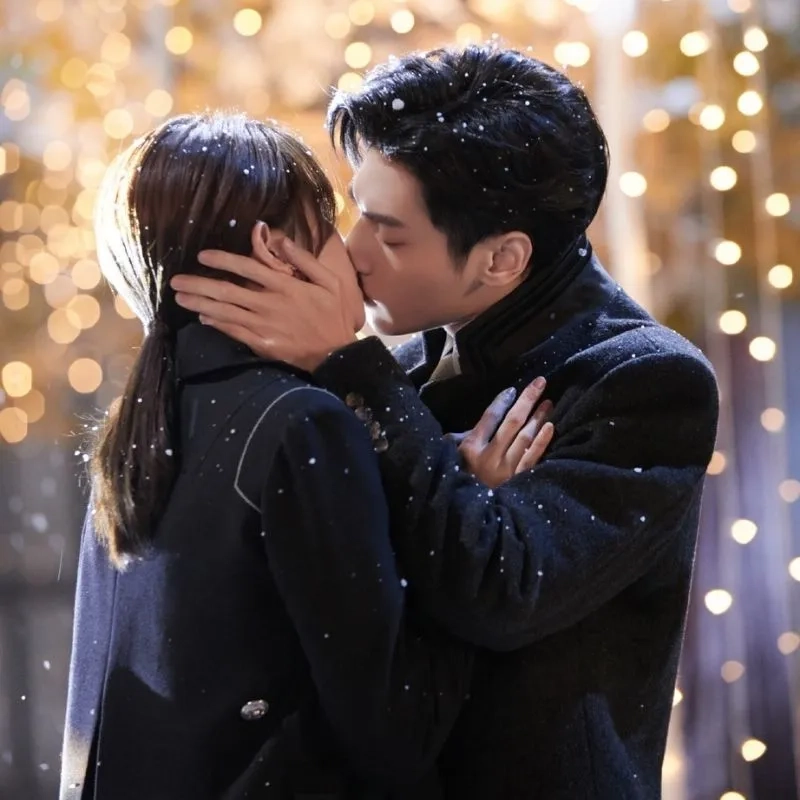 Lưu lại ảnh của cặp đôi yêu nhau siêu dễ thương