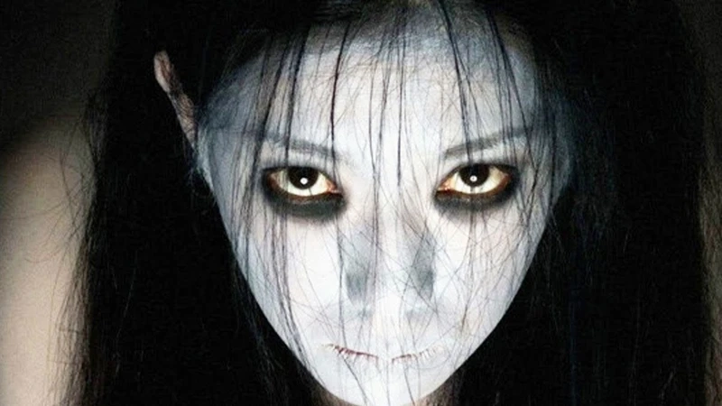 Khám phá hình nền ảnh ma rùng rợn