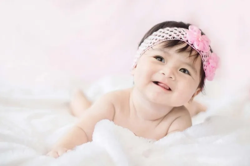 Cập nhật hình nền em bé trai dễ thương mới