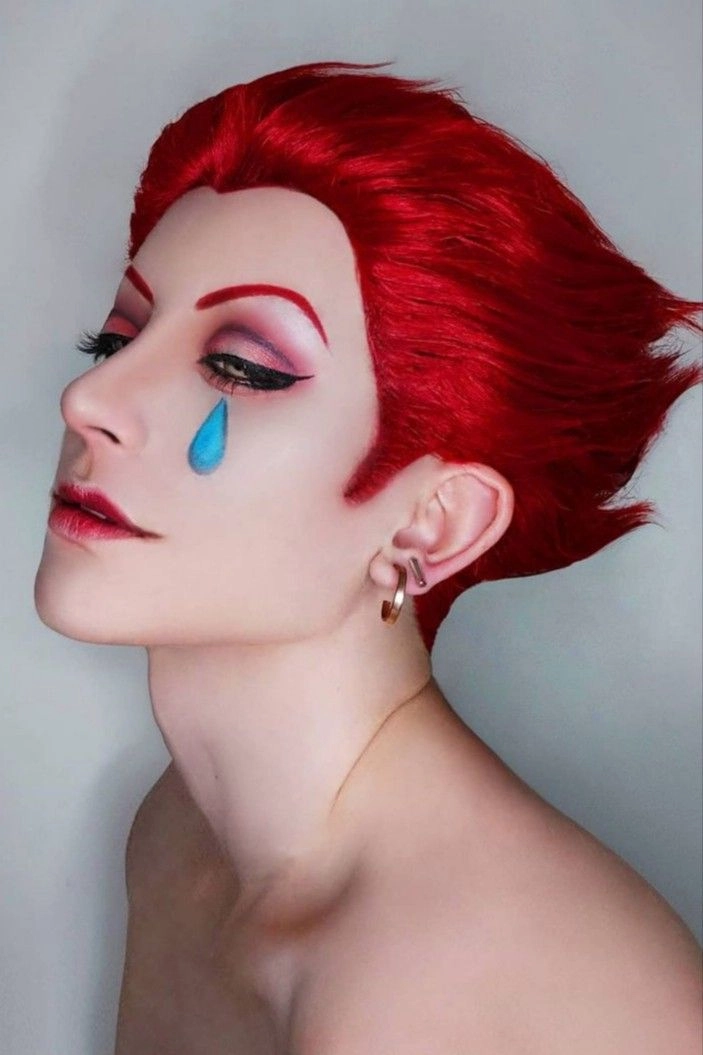 Cosplay Hisoka Hunter x Hunter luôn gây chú ý mạnh mẽ