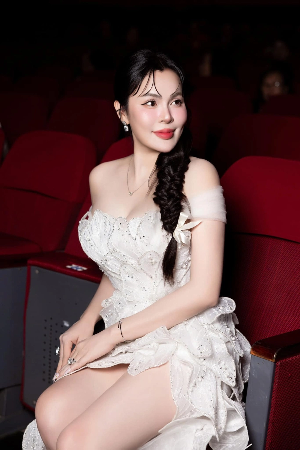 Ảnh gái xinh chụp ảnh phong cách rất chất