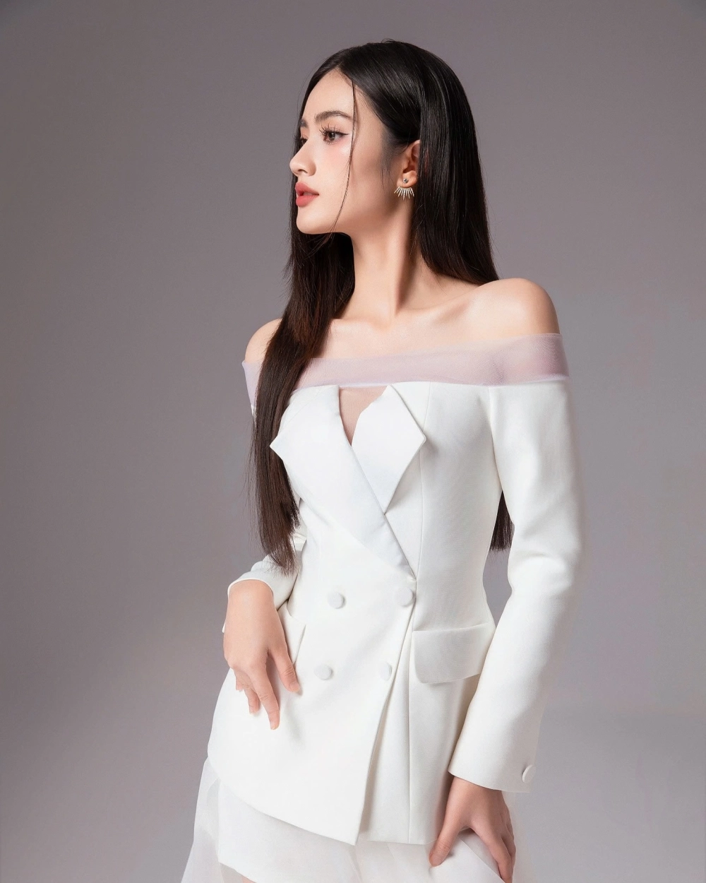 Cháy mắt với thần thái sexy gai Viet cực đỉnh