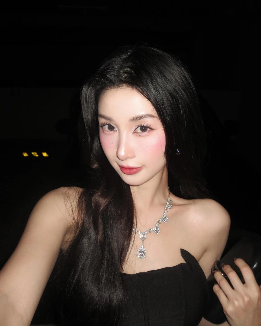 Khoảnh khắc selfie cực chất từ tw Jun Vũ