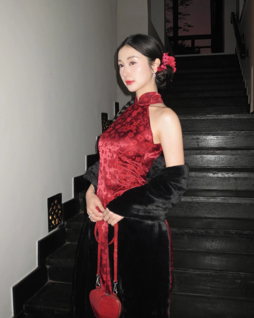 Thần thái cuốn hút xuất hiện trong Jun Vũ phim