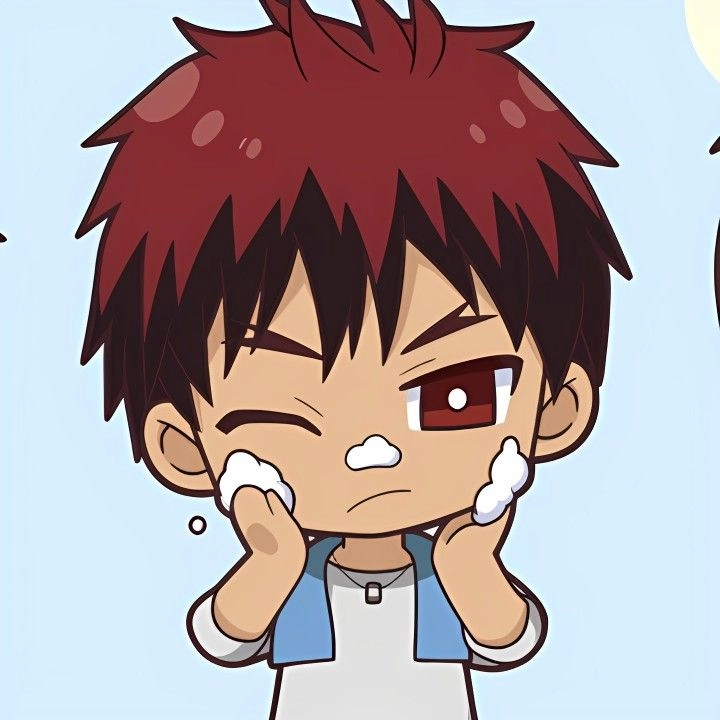 Kagami chibi phiên bản mini đầy sức sống và ngộ nghĩnh