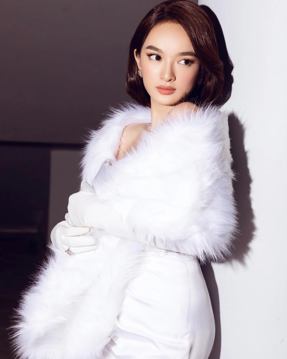 Ánh hào quang rực rỡ từ các giải thưởng mà Kaity Nguyễn giành được