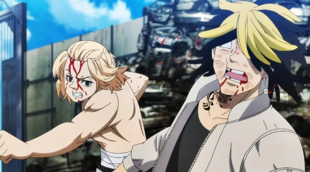 Mikey vs Kazutora là cú sốc khiến fan đau lòng