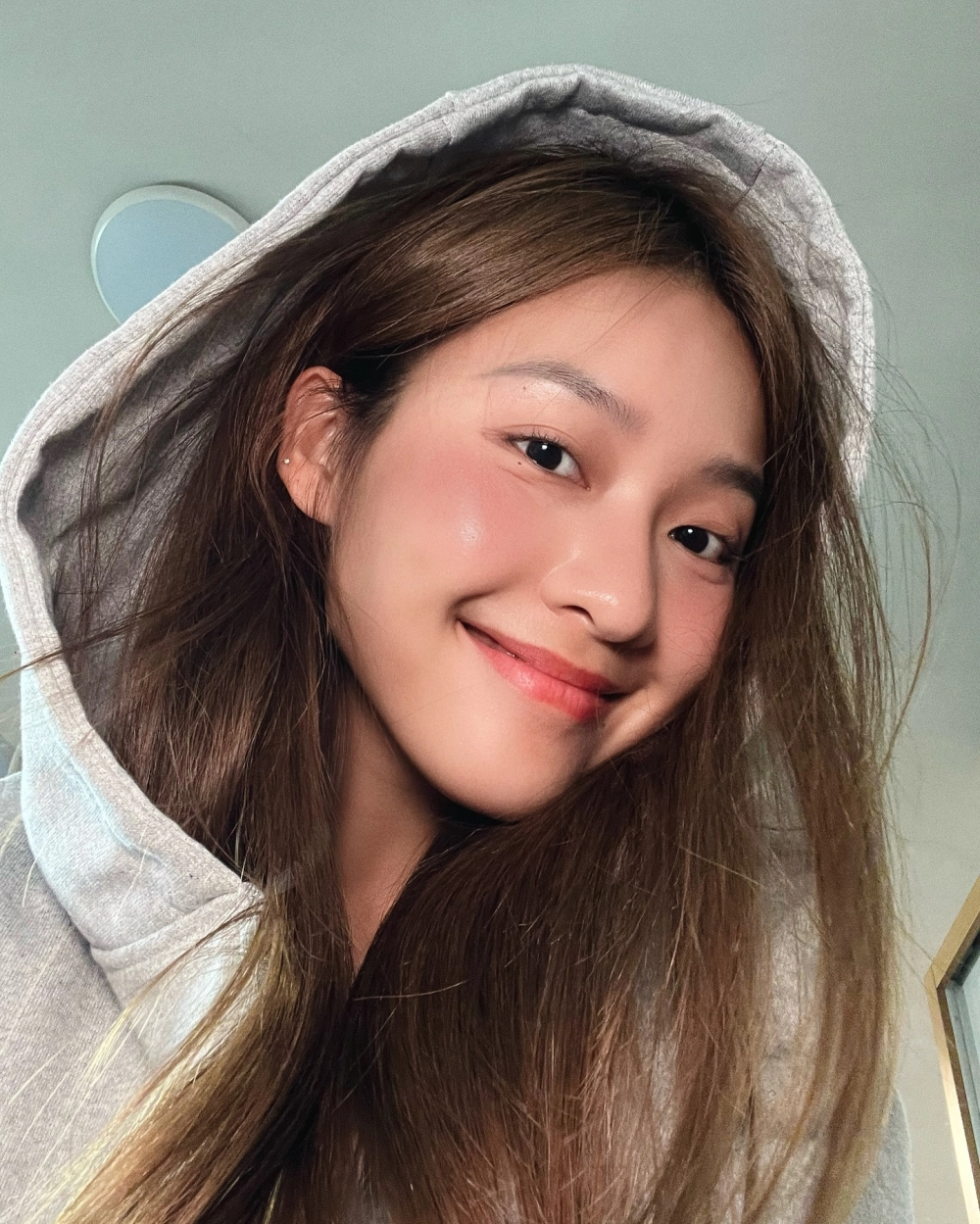 Nâng cấp ảnh đại diện bằng avatar avatar ảnh gái đẹp