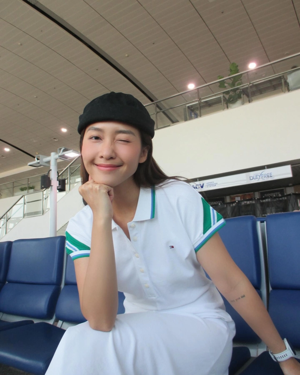 Tạo hình dí dỏm trong Khả Ngân gia đình mình vui bất thình lình