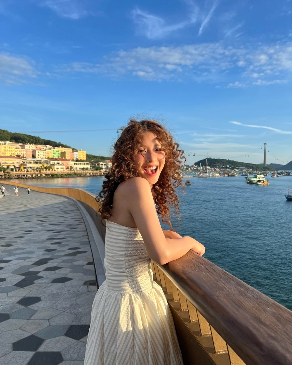 Nhan sắc không tuổi khiến ai cũng hỏi Khả Ngân sinh năm bao nhiêu