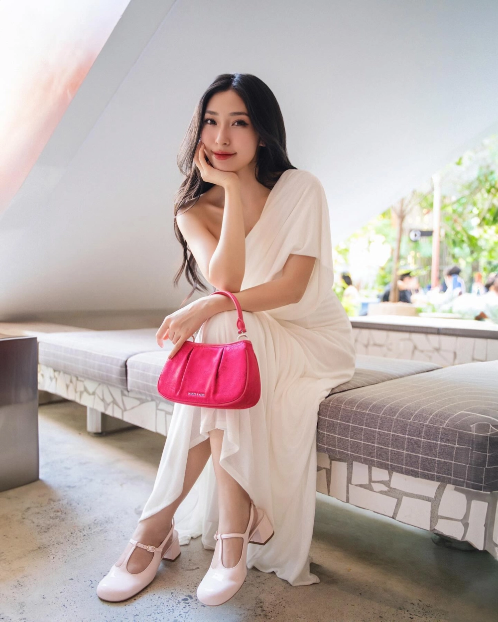 Khoảnh khắc cuốn hút từ karaoke Khổng Tú Quỳnh