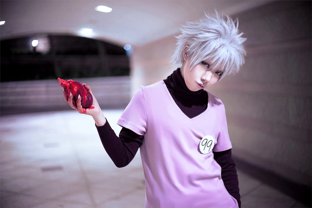 Killua Zoldyck tái hiện hoàn hảo trong bộ cosplay ngầu