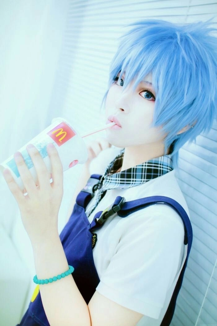 Cosplay Kuroko phong cách giản dị nhưng đầy thu hút
