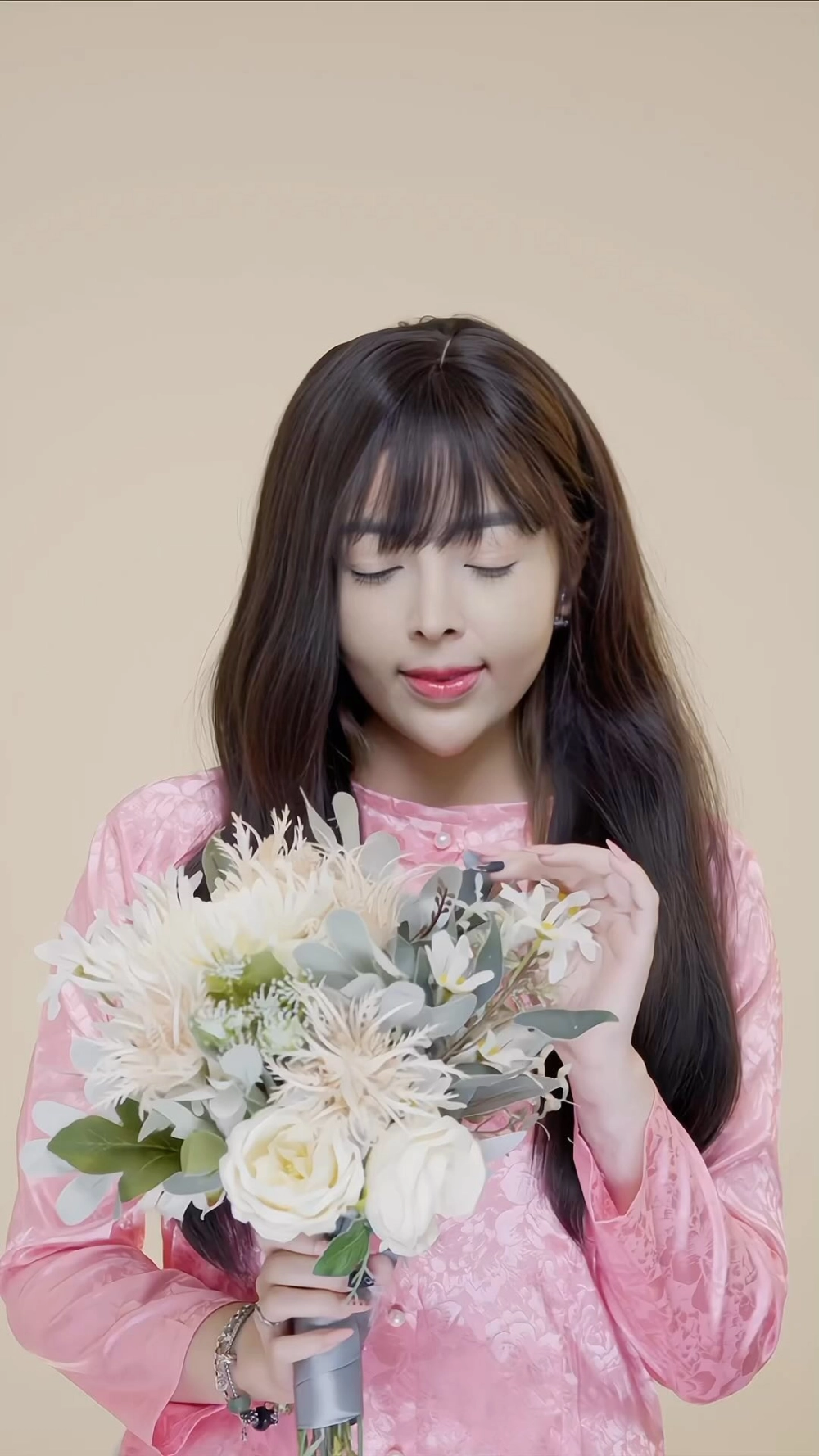 Visual chất lừ của Linh Barbie ngầu khiến ai cũng ấn tượng