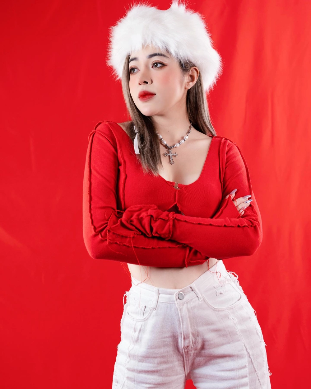 Khoảnh khắc hài hước trên Linh Barbie Youtube