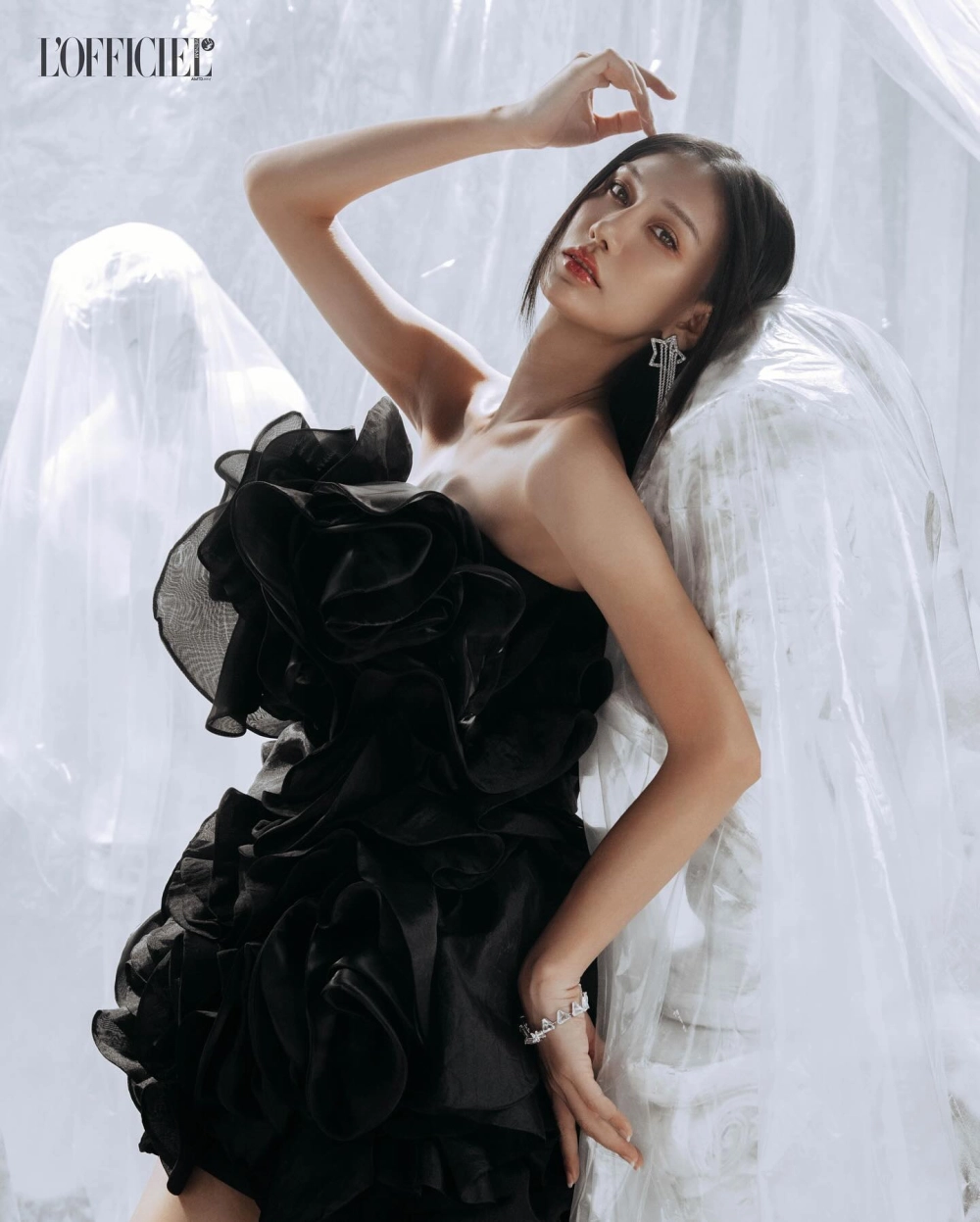 Hình ảnh sôi động phù hợp với Lynk Lee remix