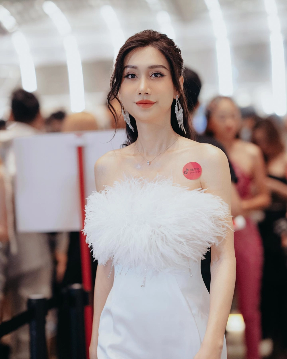 Bức ảnh gây chú ý về Lynk Lee trước khi chuyển giới