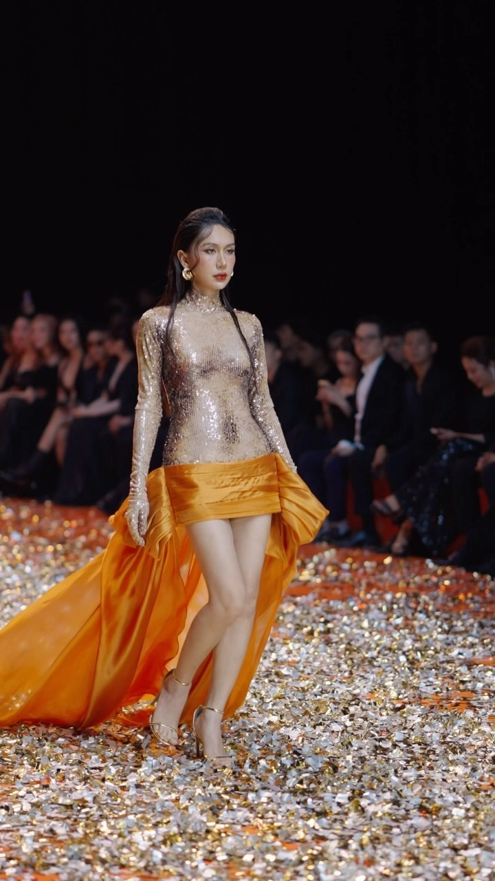 Bức ảnh nhẹ nhàng đầy cảm xúc như buồn thì cứ khóc đi Lynk Lee