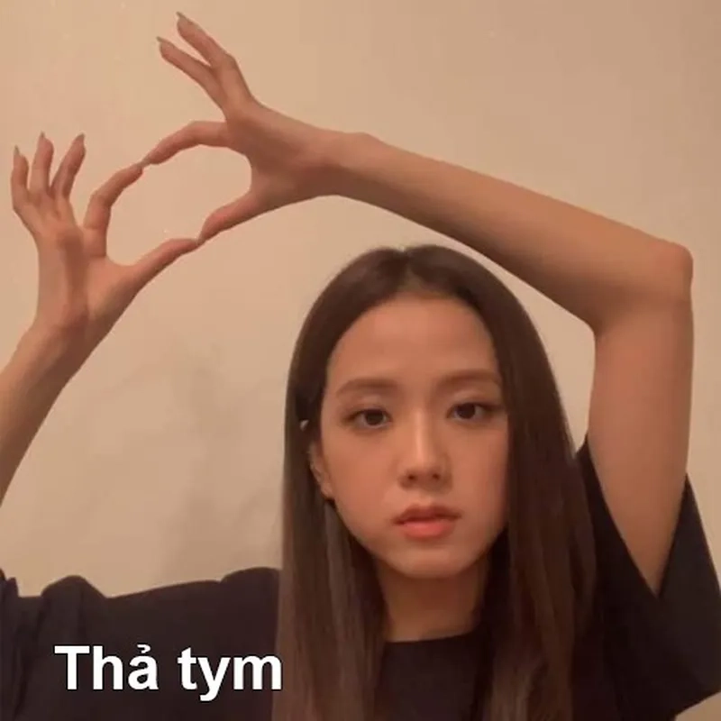 Đổ gục trước ánh mắt siêu ngầu trong blackpink heart meme
