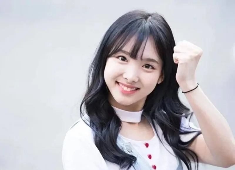 Bật mood chiến đấu cùng biểu tượng cố lên đặc biệt