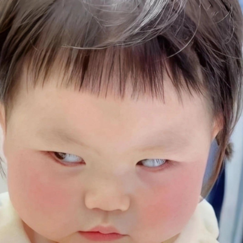 Gửi nhẹ một meme thương em đến người bạn nhớ