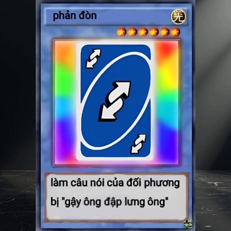 Khi cần đảo chiều số phận, dùng ngay lá bài hoán đổi meme