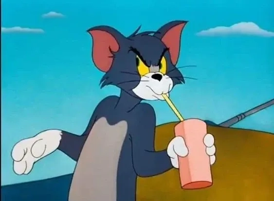 Không ai qua được nét diễn của mèo tom meme